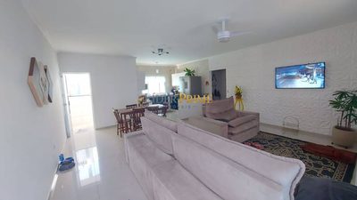 Casa, 5 quartos, 225 m² - Foto 4