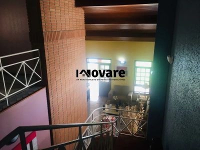 Casa, 3 quartos, 274 m² - Foto 4