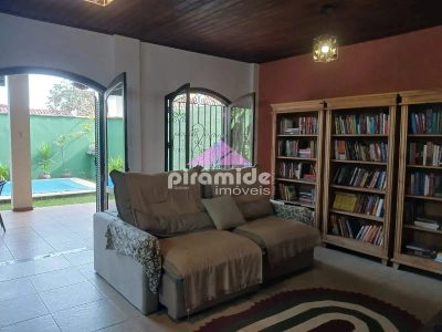 Casa, 3 quartos, 273 m² - Foto 4