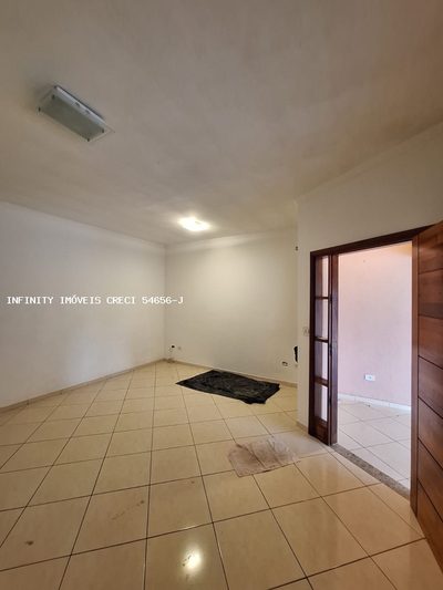 Casa, 4 quartos, 180 m² - Foto 5