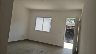 Casa, 2 quartos, 90 m² - Foto 1