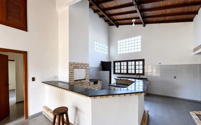 Casa, 4 quartos, 180 m² - Foto 4
