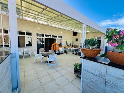 Cobertura, 4 quartos, 257 m² - Foto 2