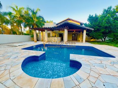 Casa, 3 quartos, 240 m² - Foto 2