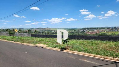 Loteamento e Condomínio, 250 m² - Foto 1