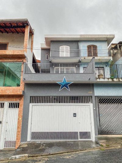 Sobrado, 3 quartos, 230 m² - Foto 1