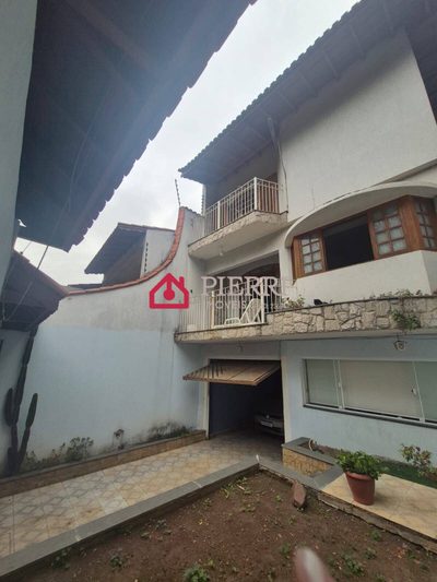 Sobrado, 3 quartos, 271 m² - Foto 3