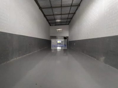 Depósito-Galpão, 250 m² - Foto 1