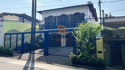 Casa, 3 quartos, 290 m² - Foto 2