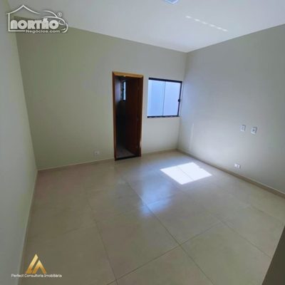 Casa, 3 quartos, 78 m² - Foto 2