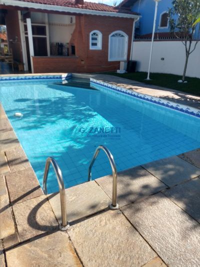 Casa, 4 quartos, 227 m² - Foto 2