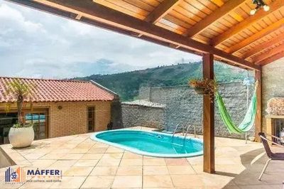 Casa, 3 quartos, 180 m² - Foto 1