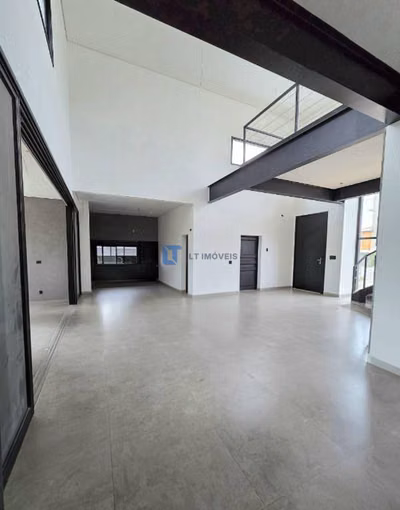 Casa, 3 quartos, 310 m² - Foto 1