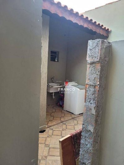 Casa, 4 quartos, 260 m² - Foto 4