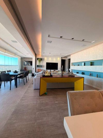 Apartamento, 3 quartos, 156 m² - Foto 2