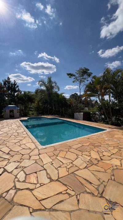 Chácara, 2 quartos, 1050 m² - Foto 1