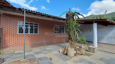 Casa, 2 quartos, 300 m² - Foto 2