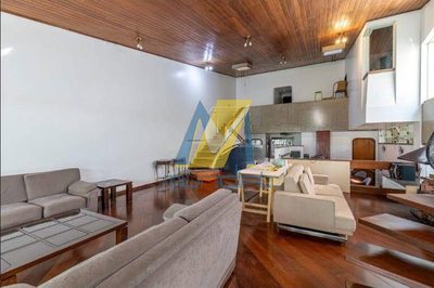 Casa, 3 quartos, 340 m² - Foto 1