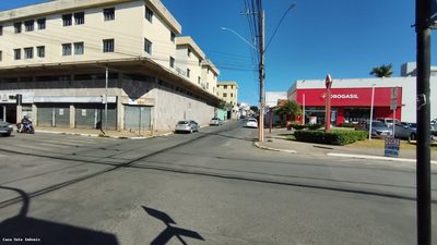 Loja-Salão, 235 m² - Foto 1