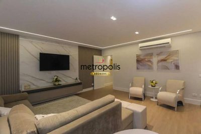 Sobrado, 2 quartos, 350 m² - Foto 1