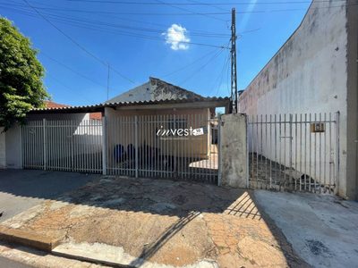 Casa, 7 quartos, 213 m² - Foto 2