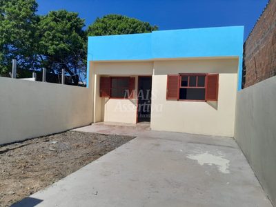 Casa, 2 quartos, 48 m² - Foto 1