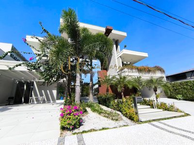 Casa, 7 quartos, 781 m² - Foto 2