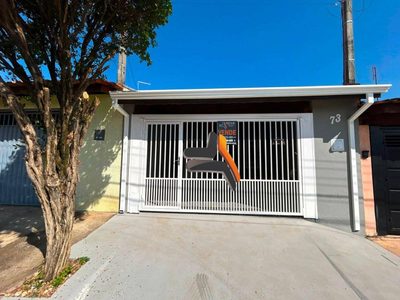 Casa, 2 quartos, 86 m² - Foto 1