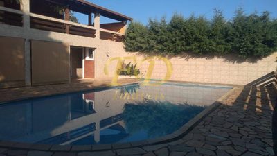 Chácara, 4 quartos, 1800 m² - Foto 1