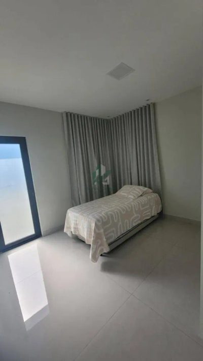 Casa, 4 quartos, 209 m² - Foto 2