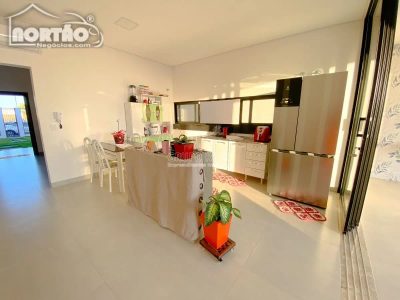 Casa, 2 quartos, 147 m² - Foto 3
