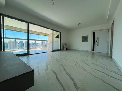 Apartamento, 3 quartos, 238 m² - Foto 2