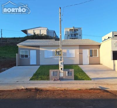 Casa, 3 quartos, 60 m² - Foto 1