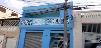 Sobrado, 2 quartos, 200 m² - Foto 1