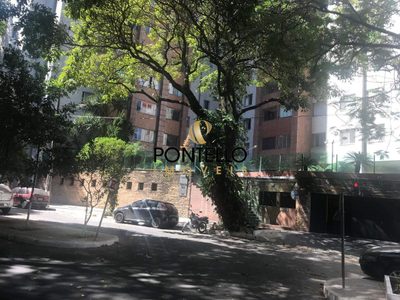 Apartamento, 3 quartos, 150 m² - Foto 1