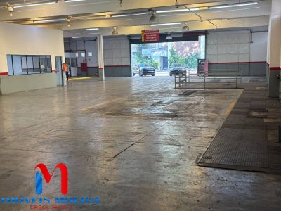 Depósito-Galpão, 826 m² - Foto 1
