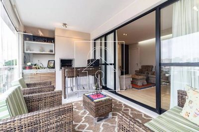 Apartamento, 3 quartos, 140 m² - Foto 2