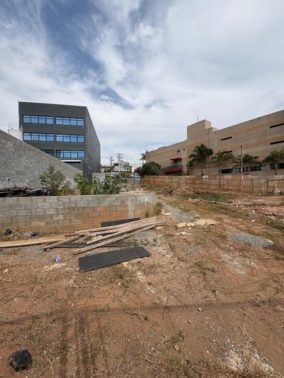 Loteamento e Condomínio, 592 m² - Foto 2