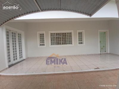 Casa, 4 quartos, 210 m² - Foto 4