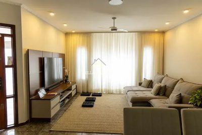 Casa, 3 quartos, 178 m² - Foto 2