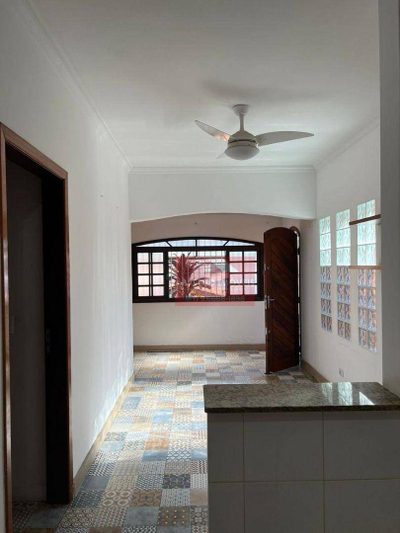Casa, 3 quartos, 241 m² - Foto 4