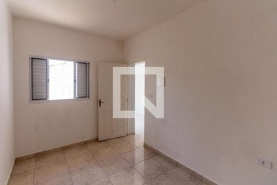 Casa, 1 quarto, 30 m² - Foto 2