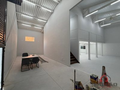 Depósito-Galpão, 300 m² - Foto 5