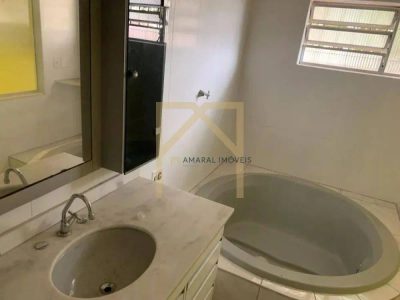 Casa, 3 quartos, 210 m² - Foto 4