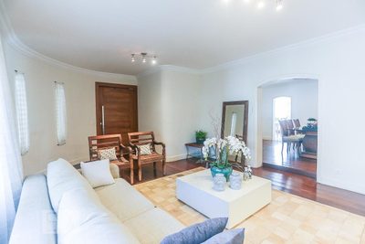 Casa, 3 quartos, 258 m² - Foto 4