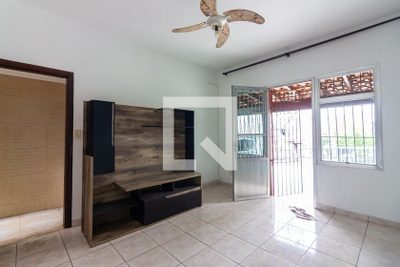 Casa, 3 quartos, 190 m² - Foto 1