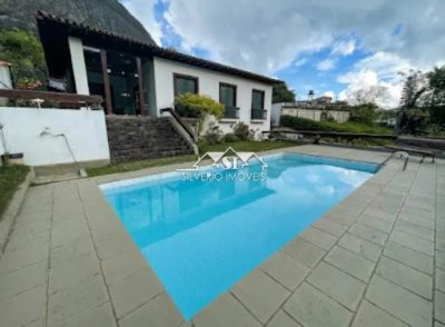 Casa, 4 quartos, 277 m² - Foto 2