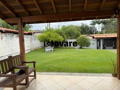 Chácara, 3 quartos, 1000 m² - Foto 1