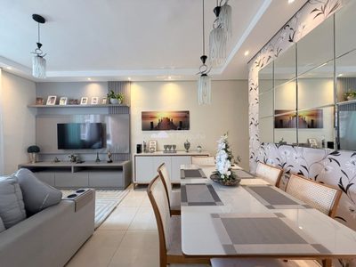 Casa, 3 quartos, 194 m² - Foto 1