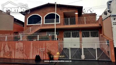 Casa, 6 quartos, 199 m² - Foto 2